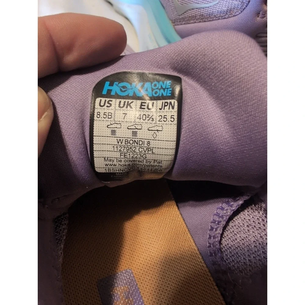 HOKA ONE ONE Women's Bondi 8 Running Shoe 1127952 Chalk Violet Pastel Lilac 8.5B